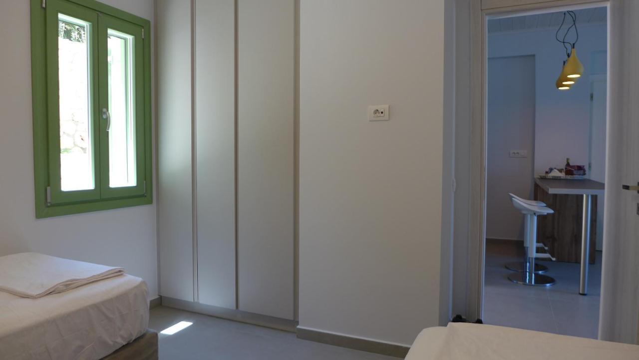 Caltabania Suites Áyios Nikítas Zewnętrze zdjęcie